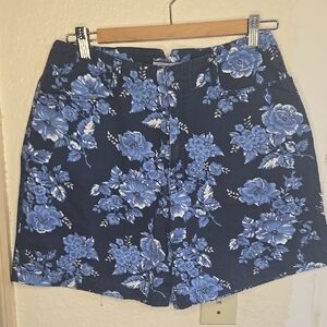 Blue Floral Bermuda Shorts with Tailored Fit NVTN 222
